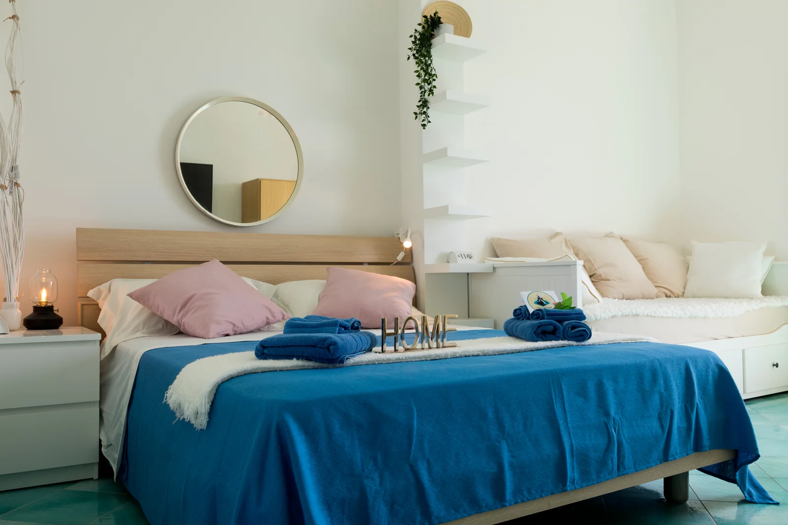 Double bedroom with sofa bed
